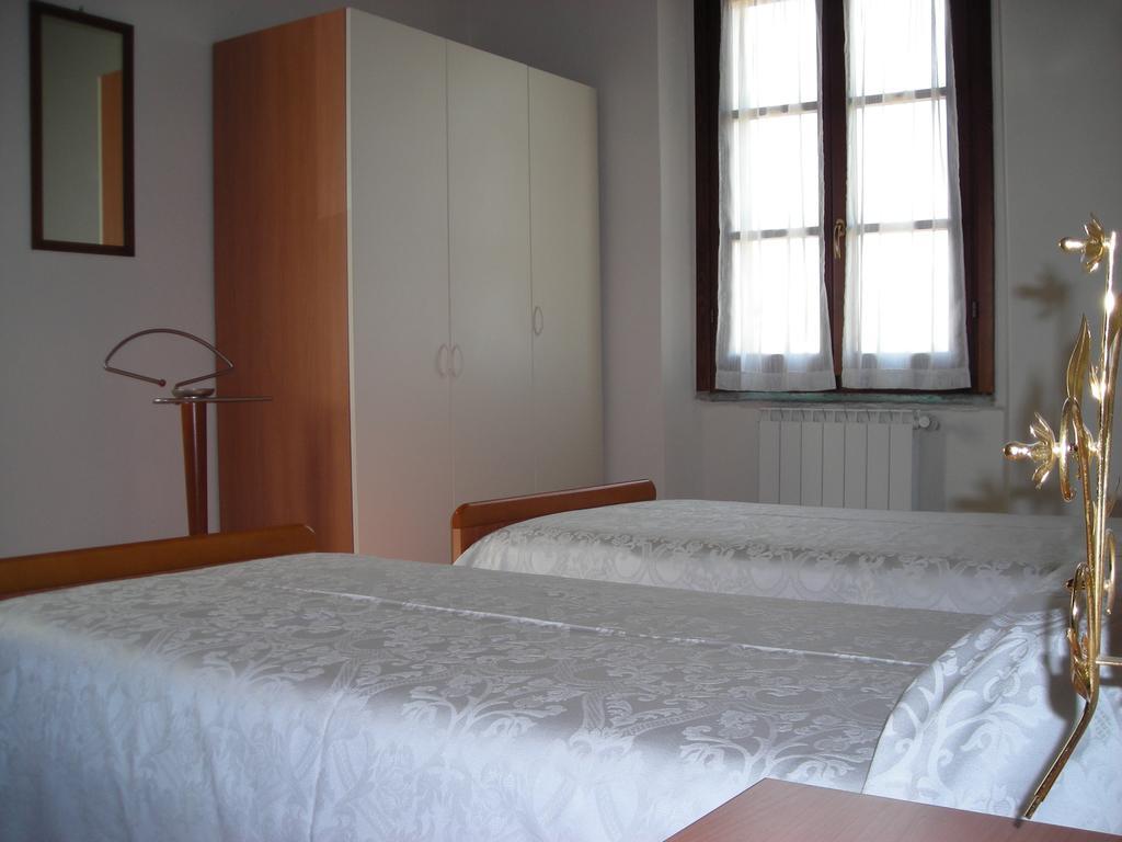Agriturismo Cascina Roma Ozzero Zimmer foto